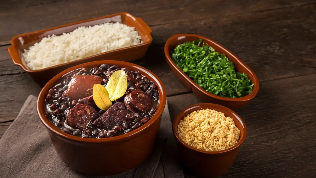 Feijoada comida típica do Brasil