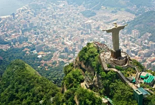 Melhores Lugares para Viajar no Brasil - Cristo no Rio de Janeiro