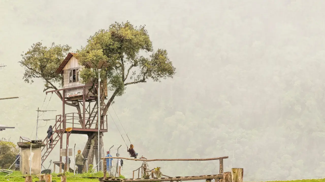 Casa del Árbol e o Balanço do Fim do Mundo