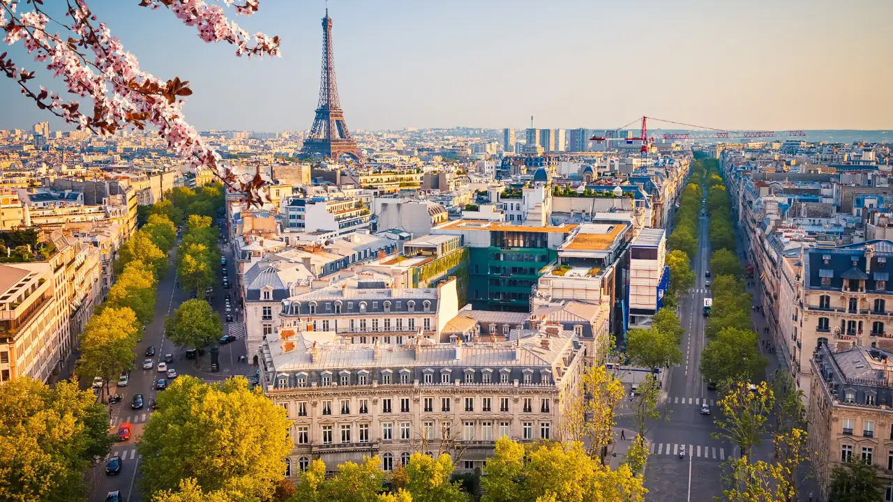 Torre Eiffel em Paris