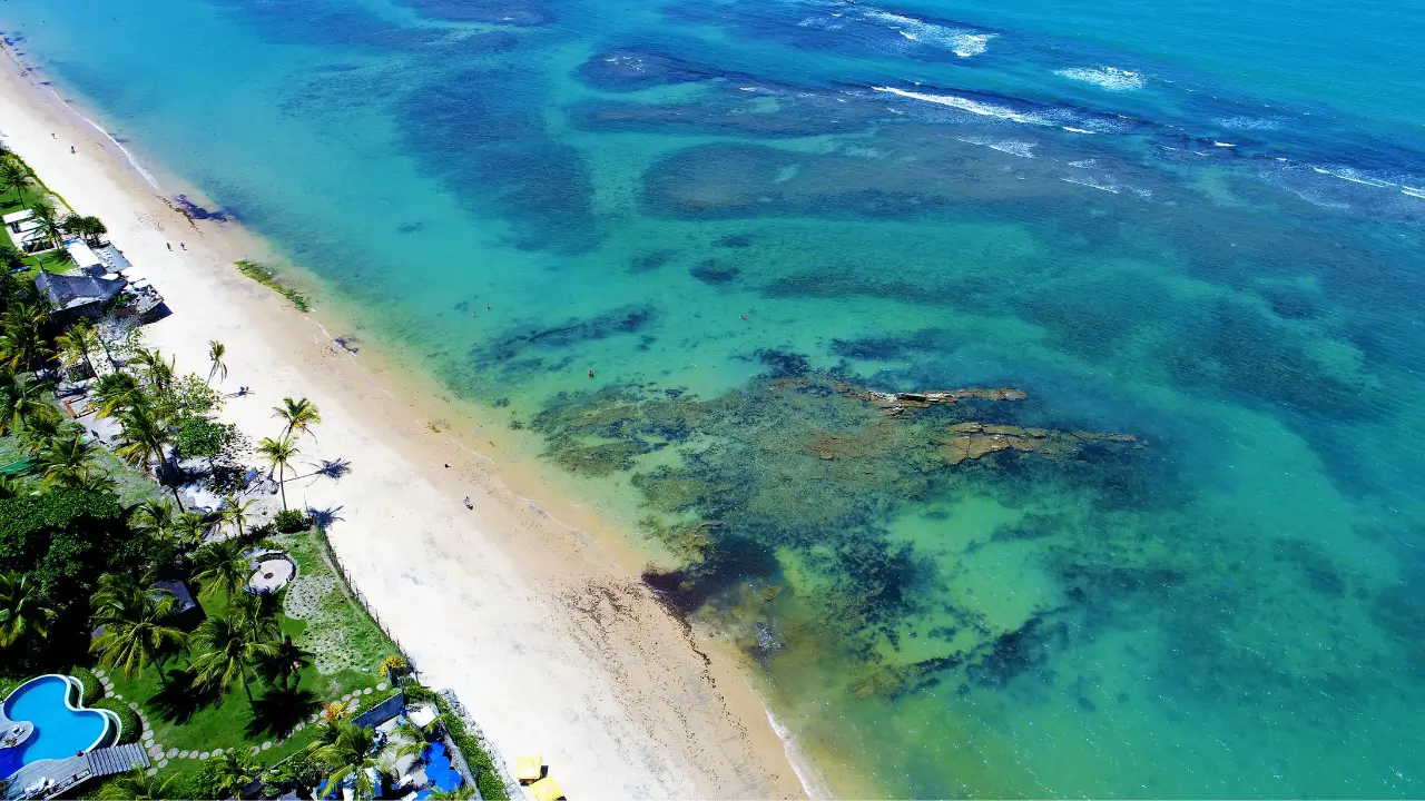 Vista aérea da praia de Arraial D'ajuda, Bahia, Brasil