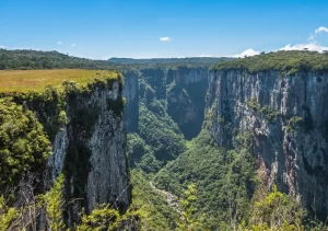 Cânion Itaimbezinho no Rio Grande do Sul